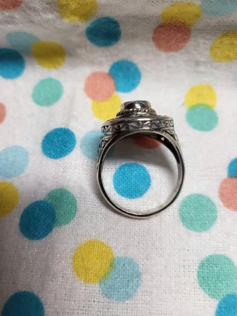 Vintage Artisan Sterling Silver Peridot & Mother of Pearl Statement Ring